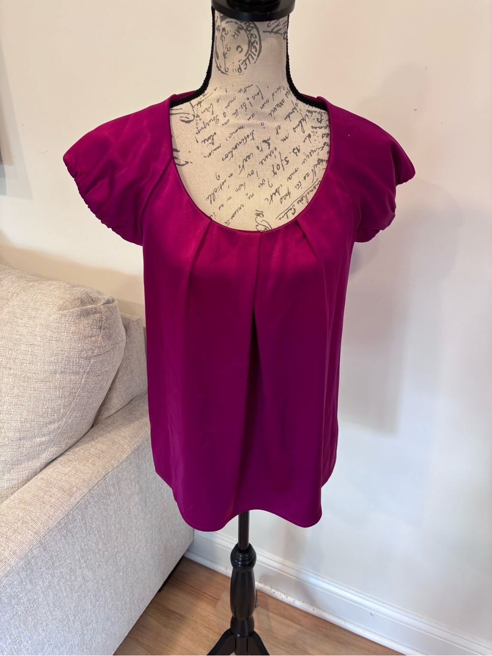 Theory magenta silk blouse size petite